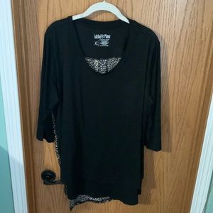 Latched Mama nursing top